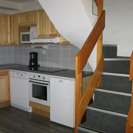 Apartment Duplex Cosy Pour 6 A La Plagne, Au Pied Des Pistes - Fr-1-353-8 *