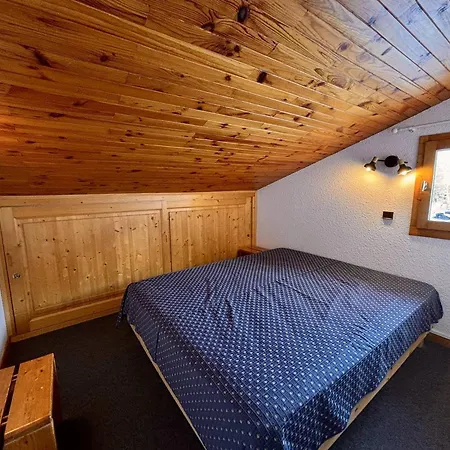 Apartment Duplex Cosy Pour 6 A La Plagne, Au Pied Des Pistes - Fr-1-353-8 La Plagne